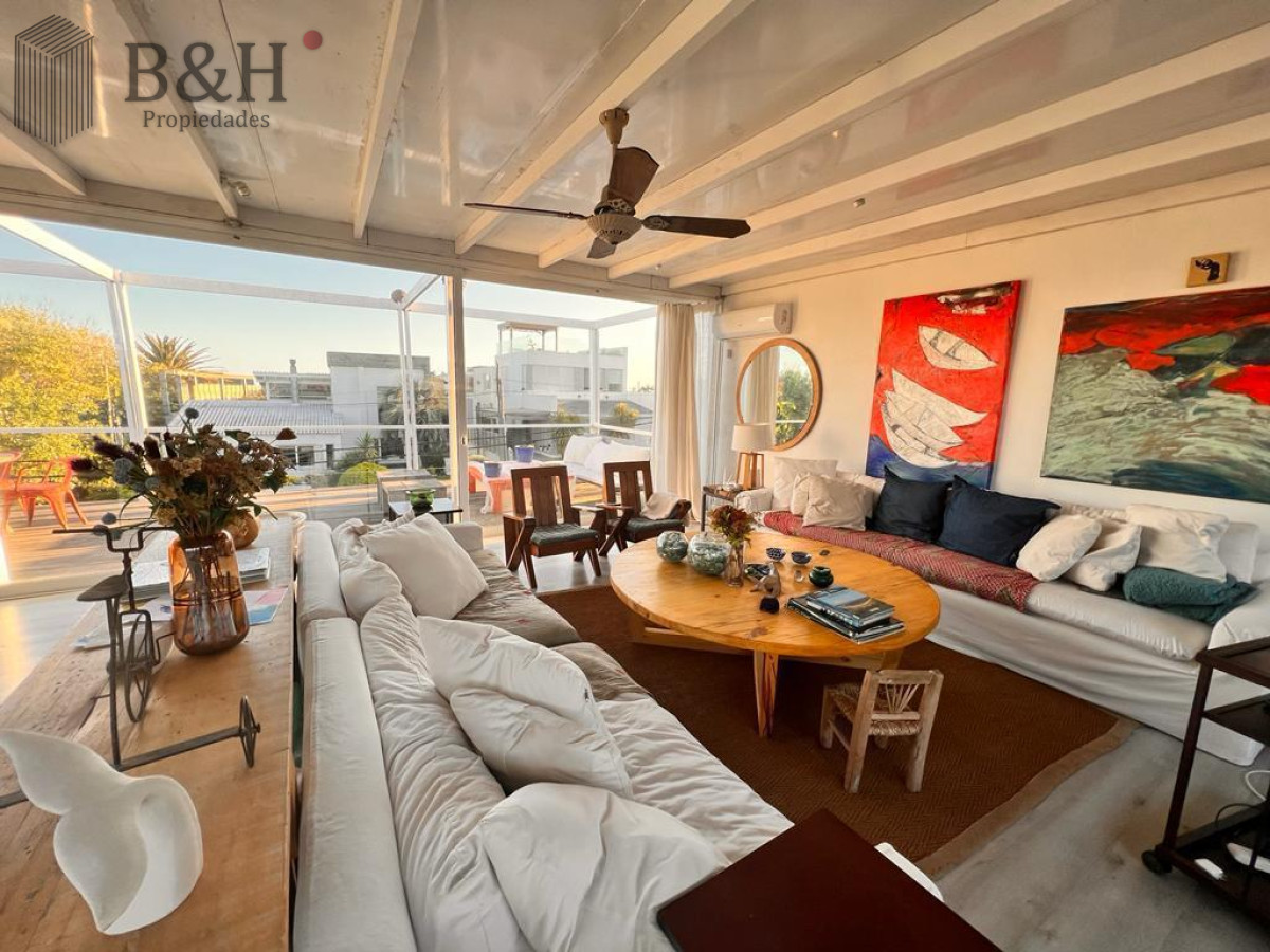 Bikini - GoPunta - Portal Inmobiliario de Punta del Este - Maldonado