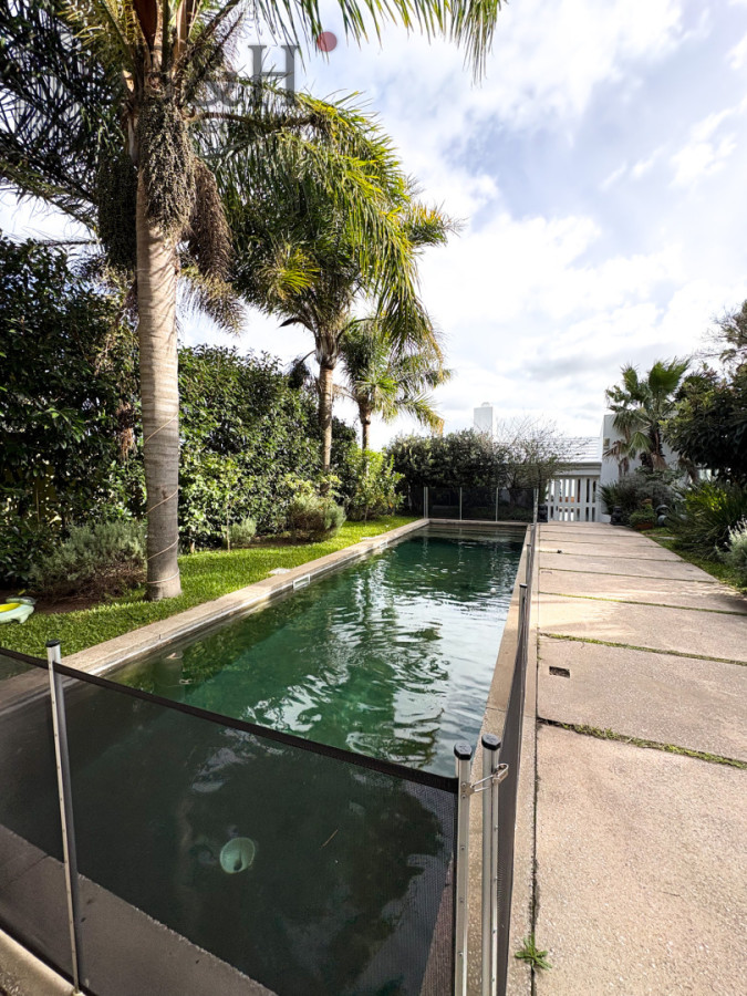 Casa ID.7497 - CASA EN VENTA PRIMERA LINEA AL ARROYO DE LA BARRA