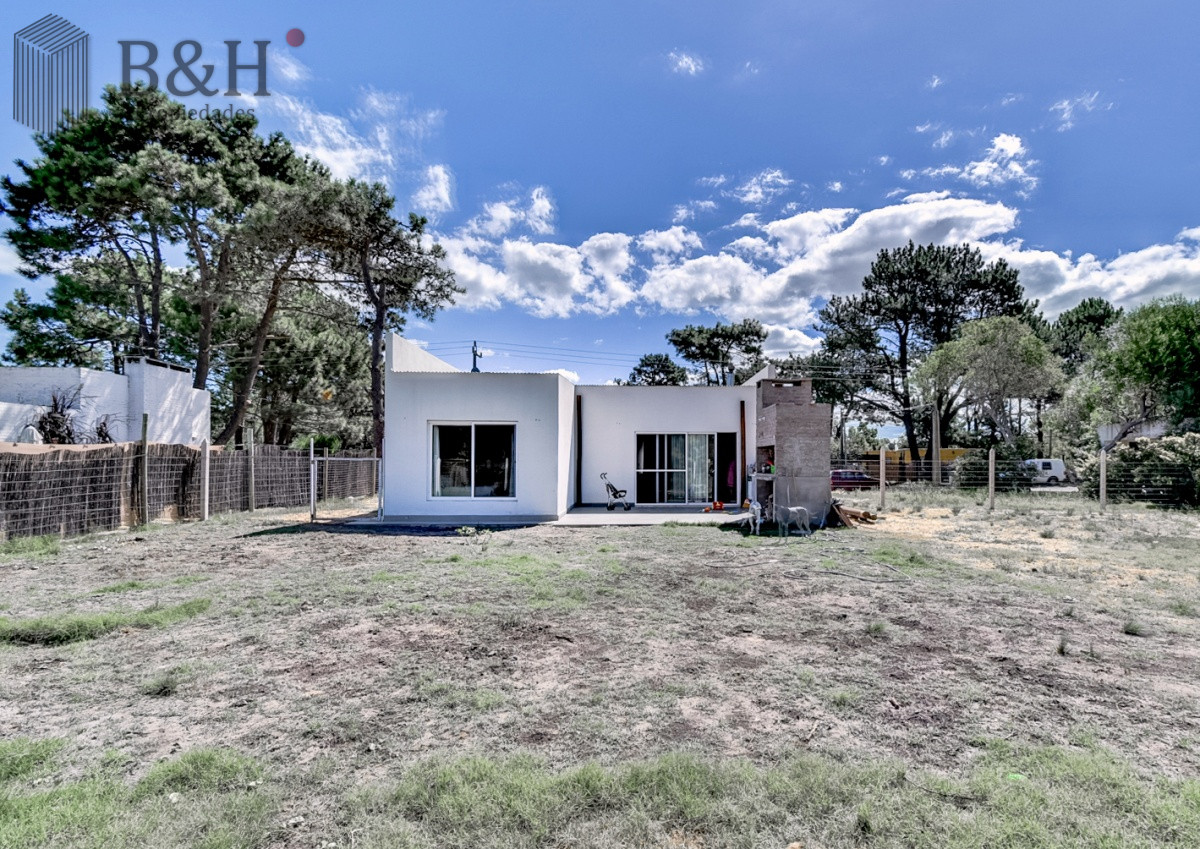 Casa ID.6022 - Casa a Estrenar en La Barra a 200 mt2 de medialunas calentitas