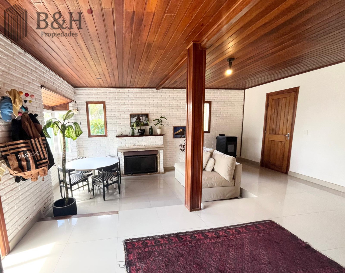 Casa ID.6017 - Alquiler temporada en Manantiales a metros del mar.