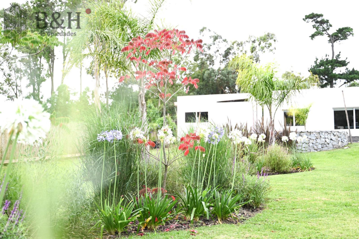 Casa ID.5332 - CASA EN VENTA EN EL TESORO, LA BARRA