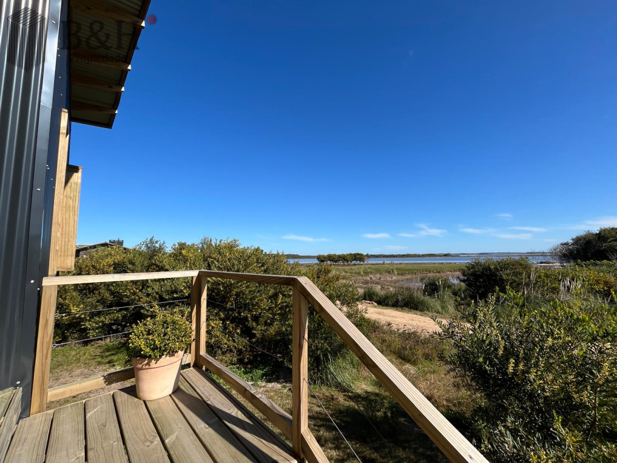Casa ID.3601 - Casa con vista a la laguna! 