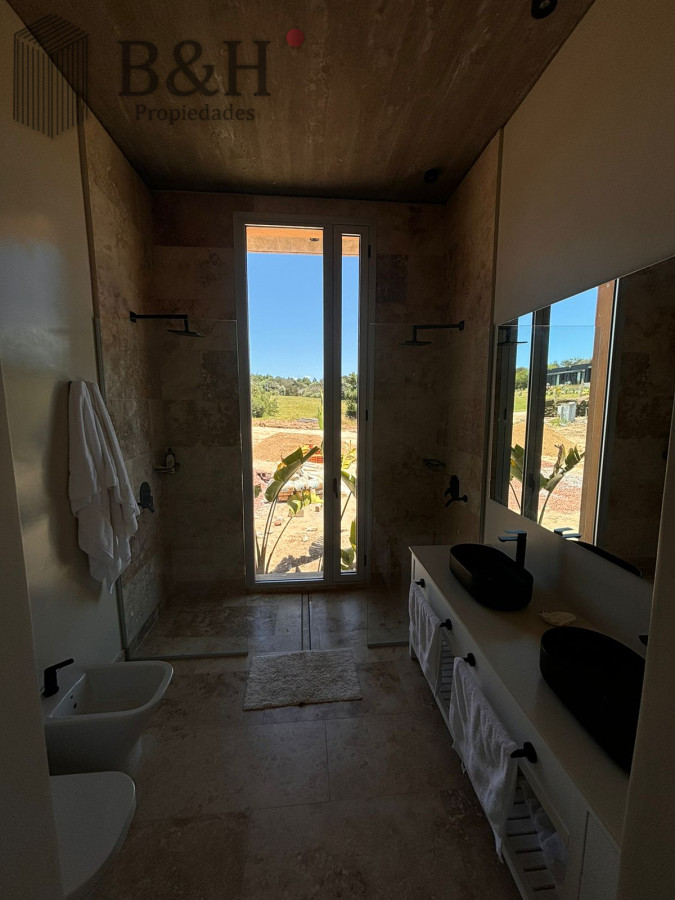 Laguna Escondida - GoPunta - Portal Inmobiliario de Punta del Este - Maldonado