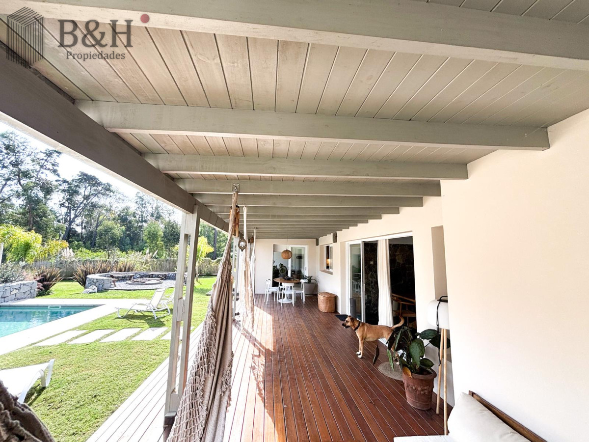 Casa ID.5332 - CASA EN VENTA EN EL TESORO, LA BARRA