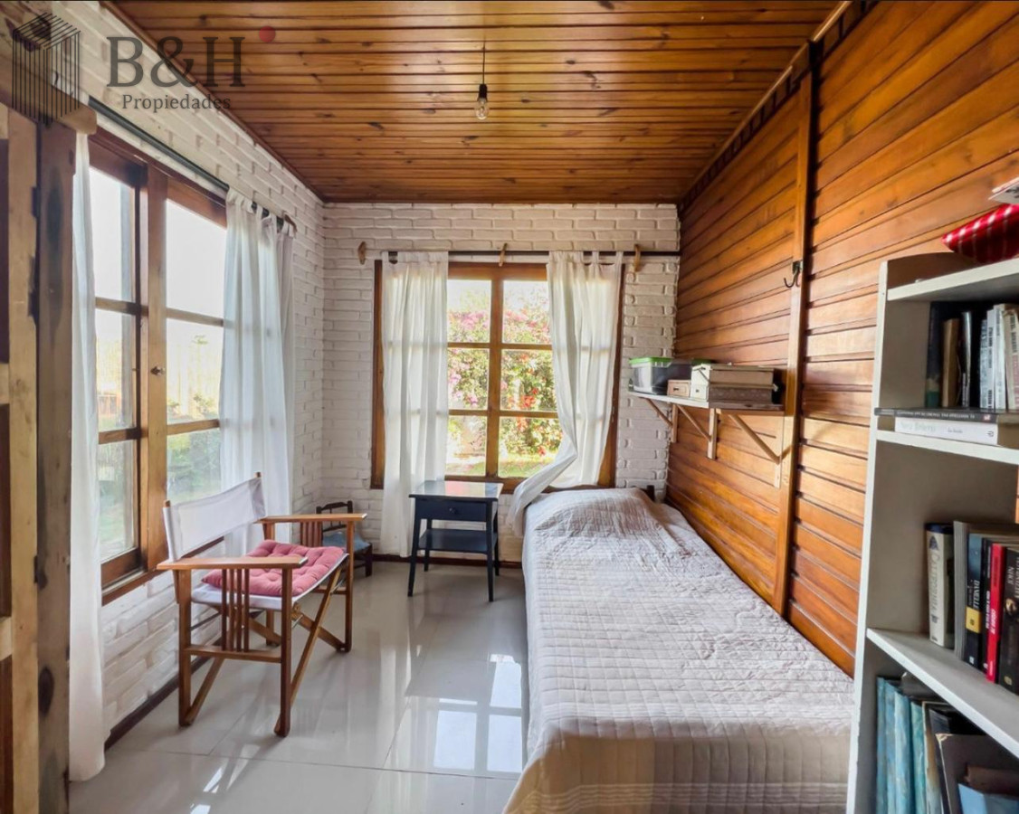 Casa ID.6017 - Alquiler temporada en Manantiales a metros del mar.