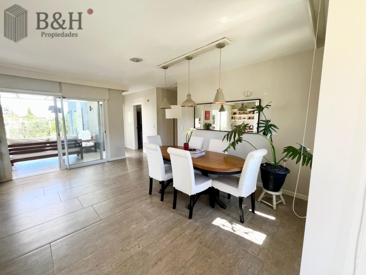 Casa ID.6016 - Excelente casa en Alquiler de temporada en Manantiales.