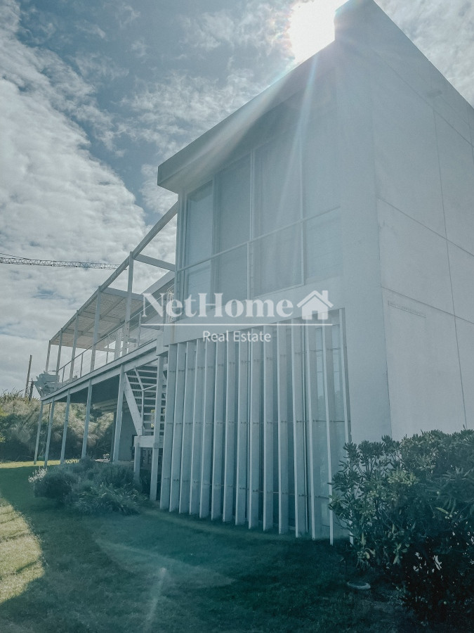 Casa ID.1110 - CASA FRENTE AL MAR EN EL CHORRO EN VENTA