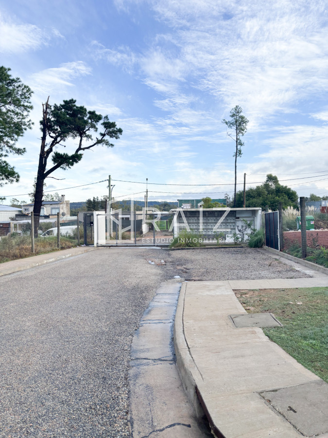 Apartamento ID.10868 - Apartamento en VENTA en Jardines de Lussich, Maldonado. OPORTUNIDAD, con posibilidad de financiación propia