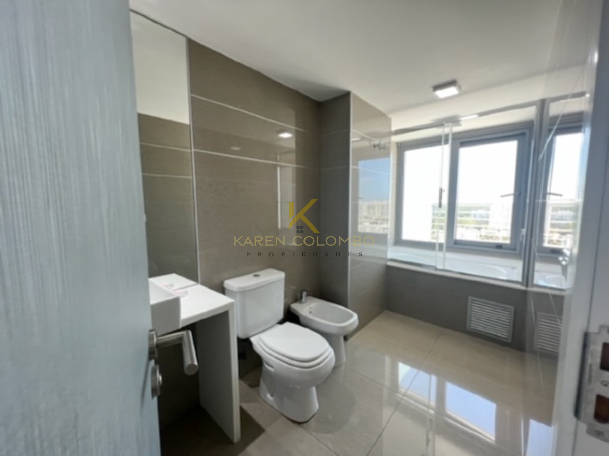 Boulevard Artigas - GoPunta - Portal Inmobiliario de Punta del Este - Maldonado