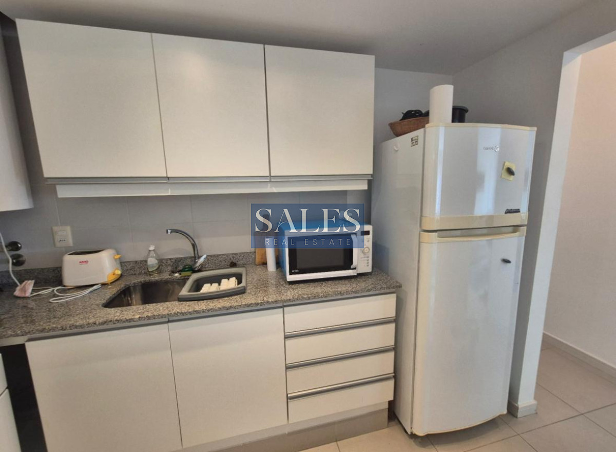 Apartamento ID.1242 - Apartamento en venta Aidy Grill Punta del Este edificio Botavara