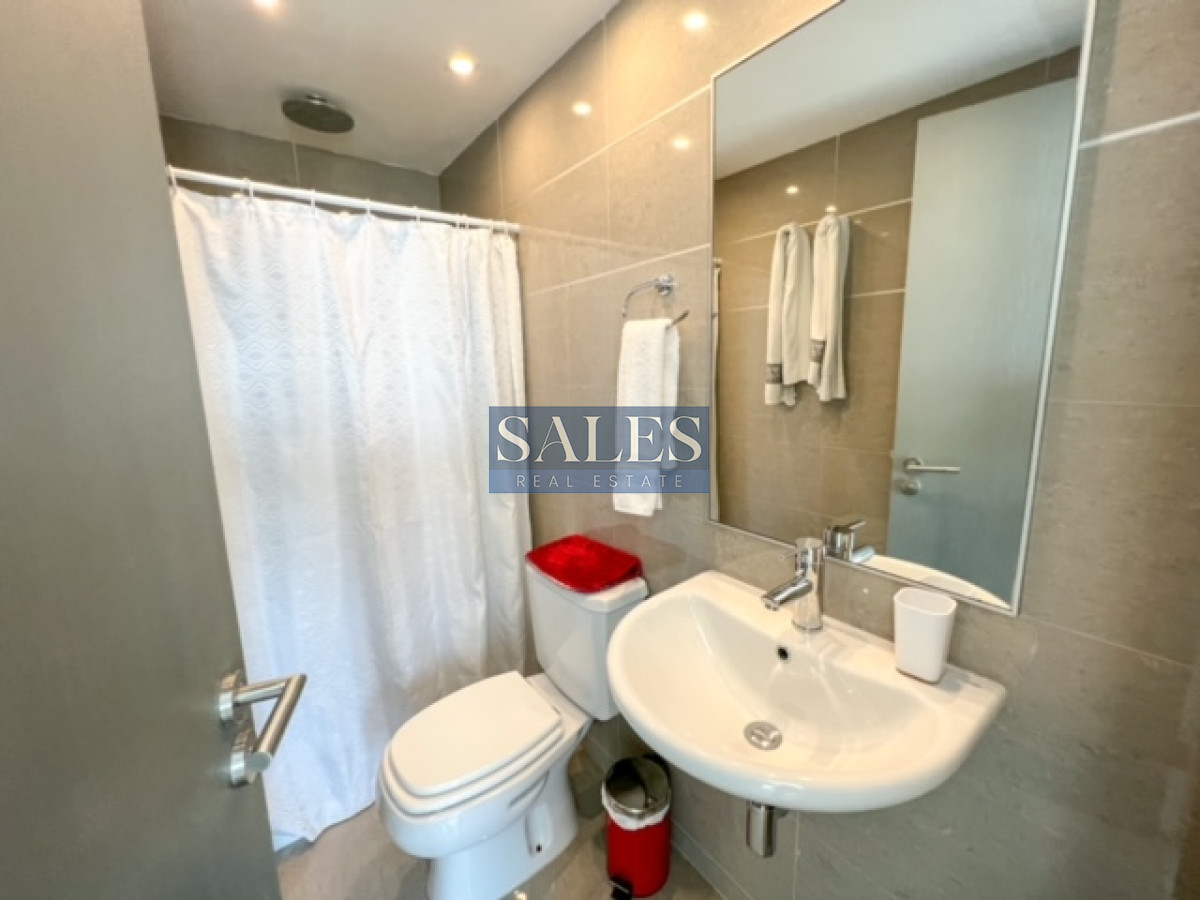 Apartamento ID.649 - Departamento en venta de 2 dormitorios en Punta del Este , a 200 mts del mar