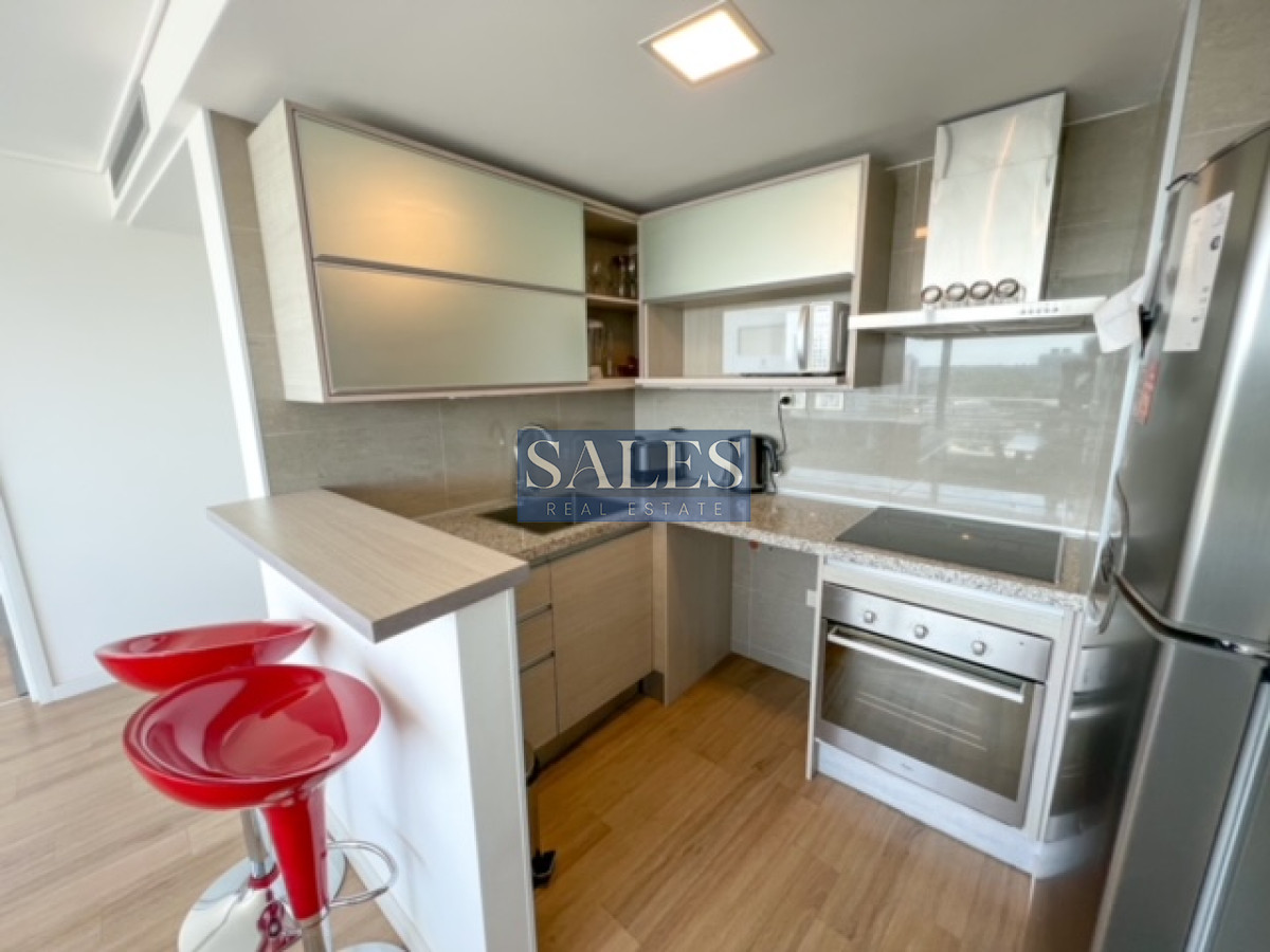 Apartamento ID.649 - Departamento en venta de 2 dormitorios en Punta del Este , a 200 mts del mar