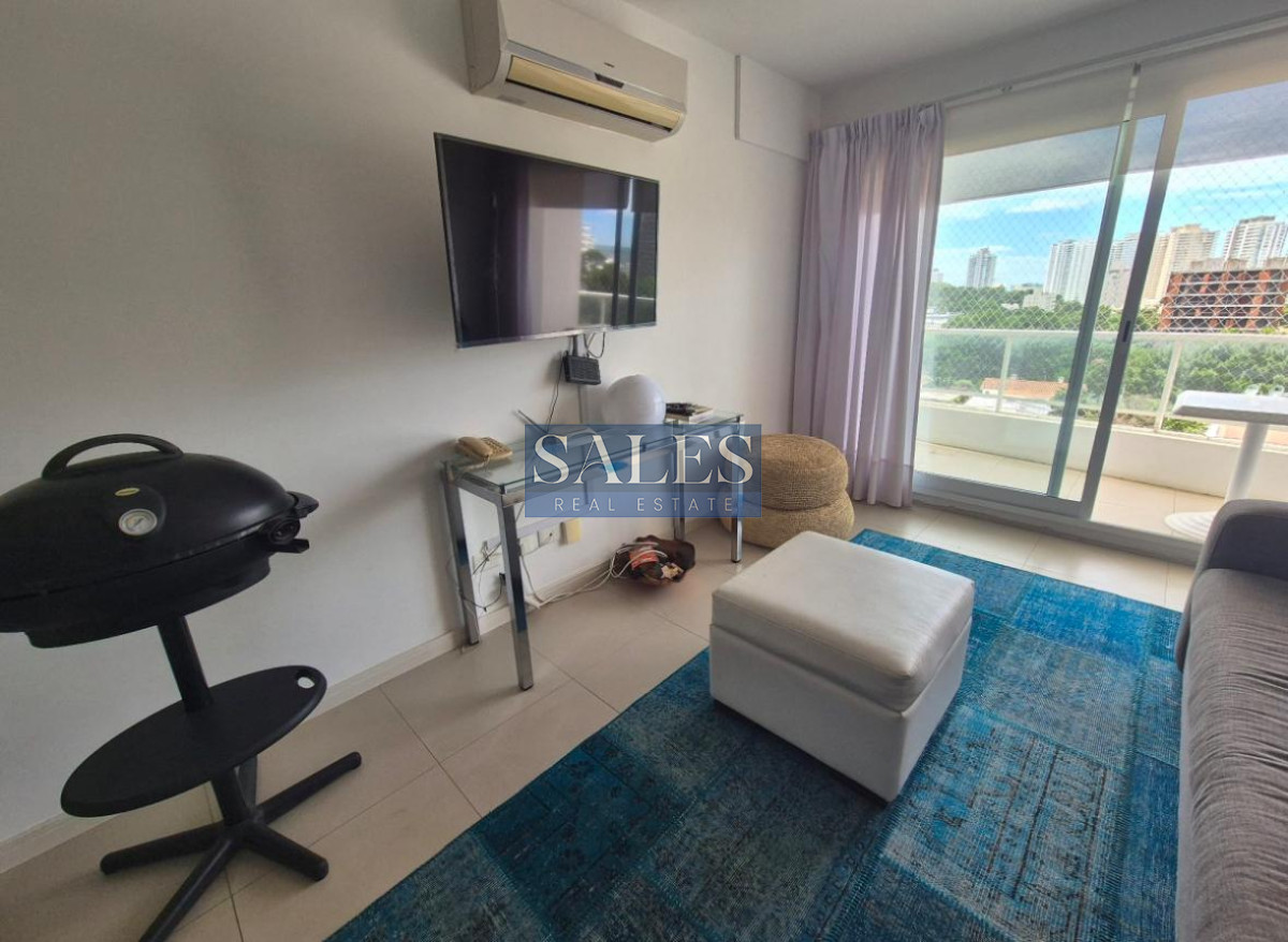 Apartamento ID.1242 - Apartamento en venta Aidy Grill Punta del Este edificio Botavara