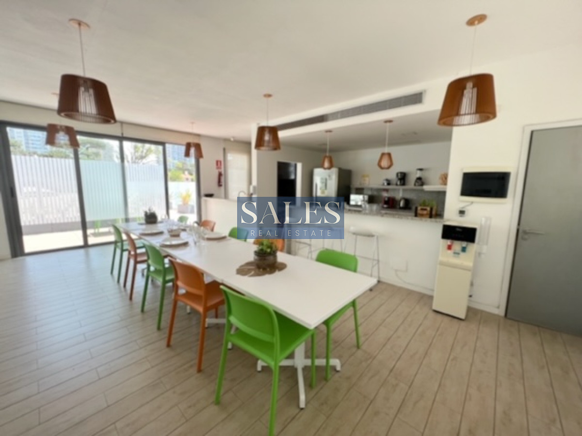 Apartamento ID.649 - Departamento en venta de 2 dormitorios en Punta del Este , a 200 mts del mar
