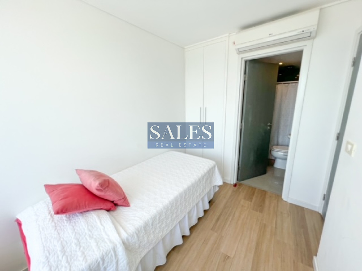 Apartamento ID.649 - Departamento en venta de 2 dormitorios en Punta del Este , a 200 mts del mar