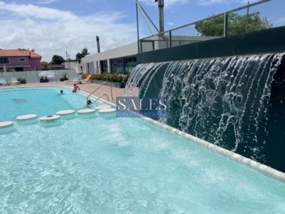 Apartamento ID.649 - Departamento en venta de 2 dormitorios en Punta del Este , a 200 mts del mar