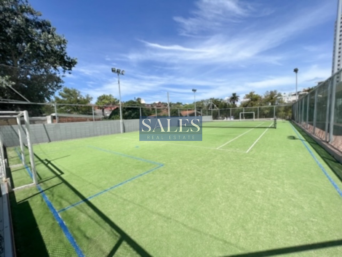 Apartamento ID.649 - Departamento en venta de 2 dormitorios en Punta del Este , a 200 mts del mar