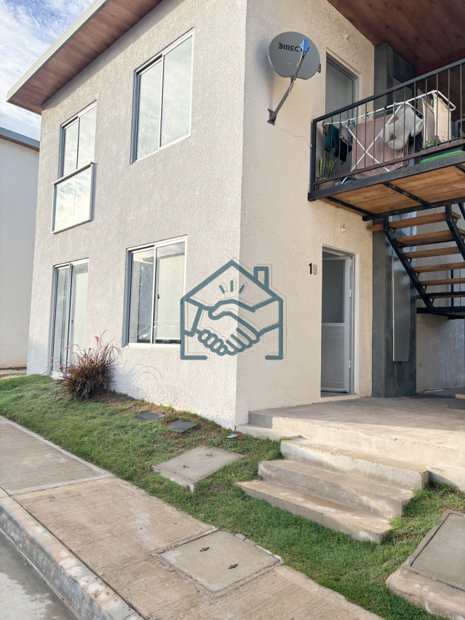 Apartamento ID.1559/Apartamento-en-VENTA-en-Jardines-de-Lussich,-Maldonado.-OPORTUNIDAD,-con-posibilidad-de-financiación-propia - Apartamento en VENTA en Jardines de Lussich, Maldonado. OPORTUNIDAD, con posibilidad de financiación propia