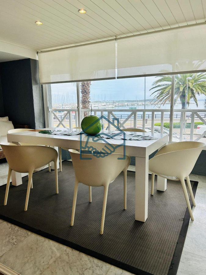 Apartamento ID.1042/Exclusivo-apartamento-con-vista-el-puerto - Exclusivo apartamento con vista el puerto