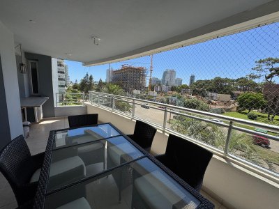 Apartamento ID.1230 - Apartamento en Punta del Este, Mansa