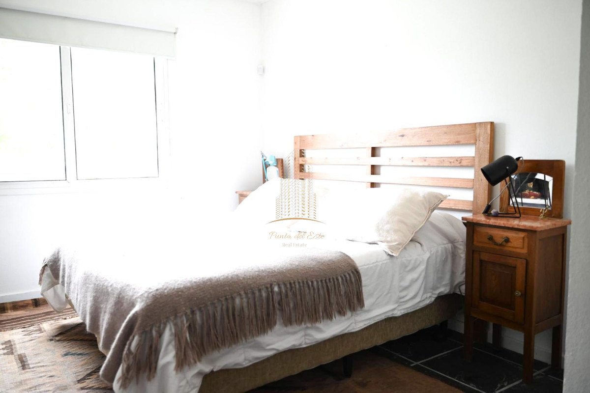 Casa ID.1061 - CASA EN VENTA EN EL TESORO, LA BARRA