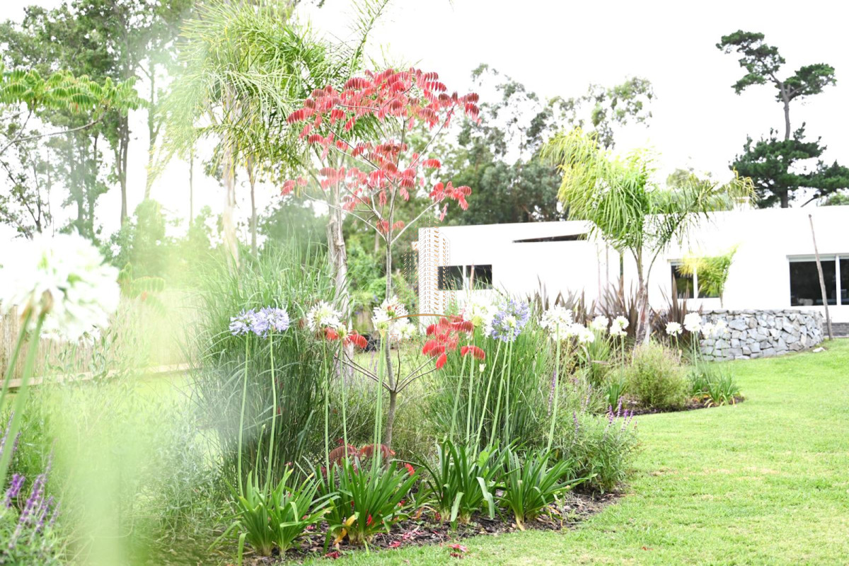 Casa ID.1061 - CASA EN VENTA EN EL TESORO, LA BARRA