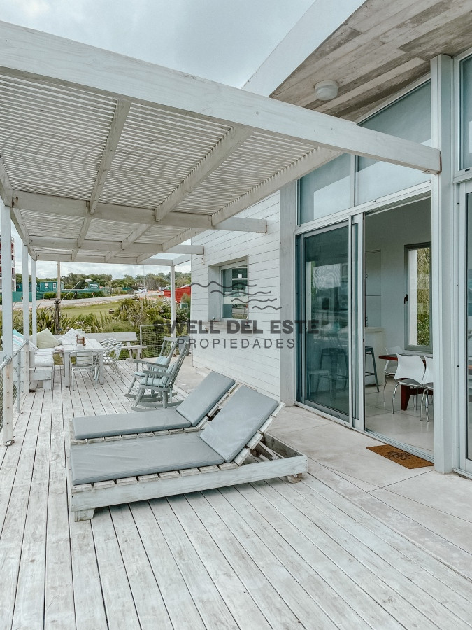 Casa ID.236 - CASA FRENTE AL MAR EN EL CHORRO EN VENTA