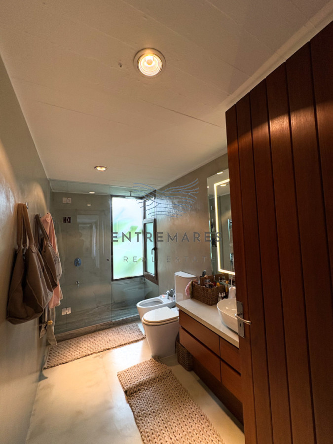 Casa ID.514 - CASA EN VENTA PRIMERA LINEA AL ARROYO DE LA BARRA
