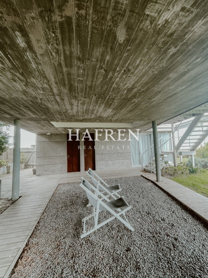 Casa ID.213 - Venta de casa frente al mar en El Chorro