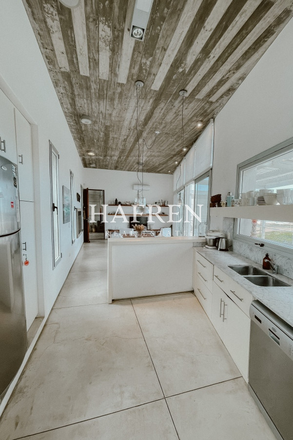 Casa ID.213 - Venta de casa frente al mar en El Chorro