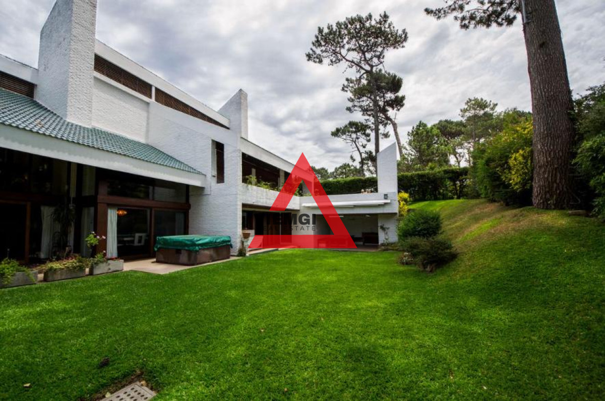 Casa ID.12 - ESPECTACULAR CASA PUNTA DEL ESTE