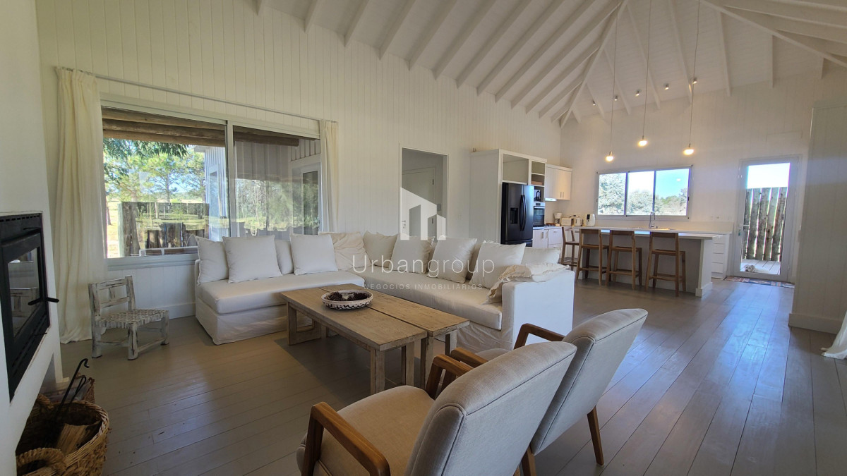 Casa en Venta Don Miguel , La Barra
