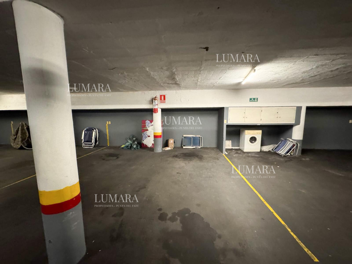 Apartamento ID.1739 - TORRE CRISTAL, PRIMERA LINEA AL MAR 