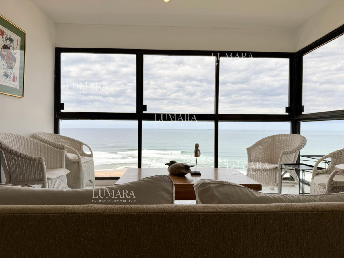 Apartamento ID.1739 - TORRE CRISTAL, PRIMERA LINEA AL MAR 