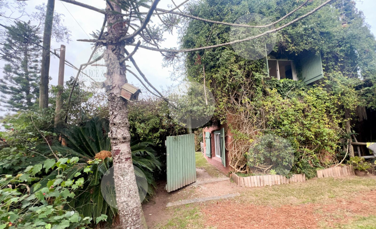 Casa ID.539 - CASA EN VENTA DE 5 DORM EN LA BARRA A 250 MTS DEL MAR