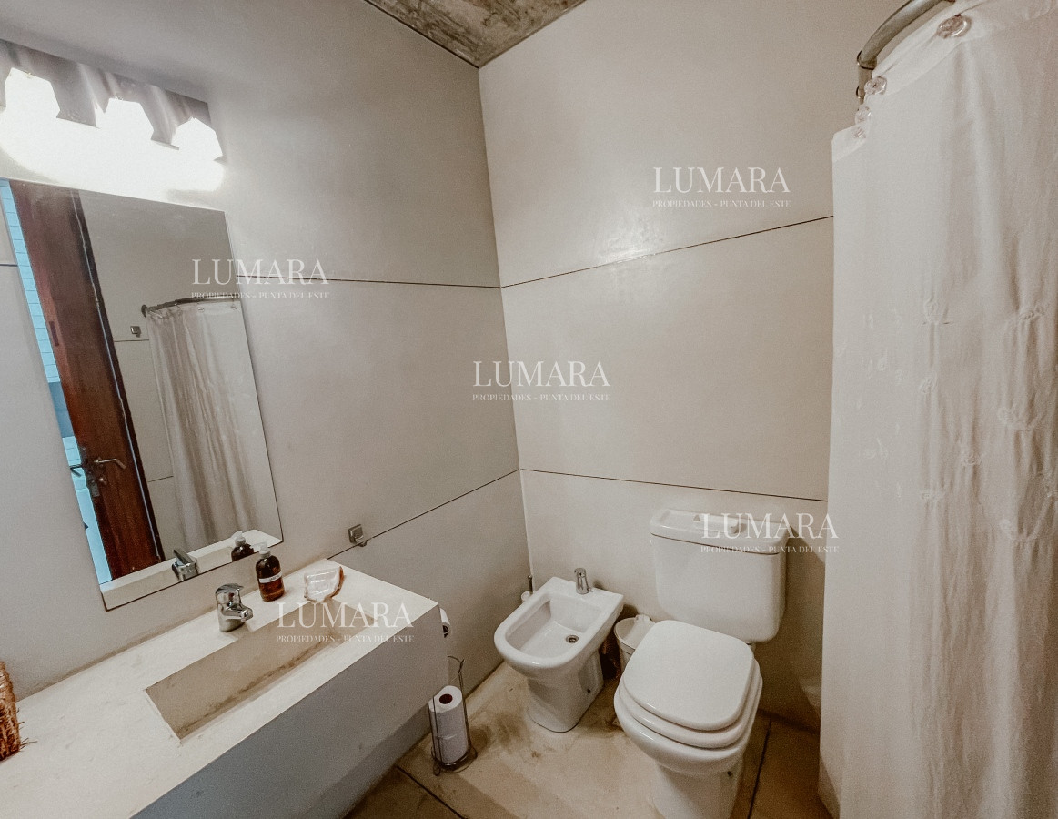 Casa ID.2755 - CASA FRENTE AL MAR EN EL CHORRO EN VENTA