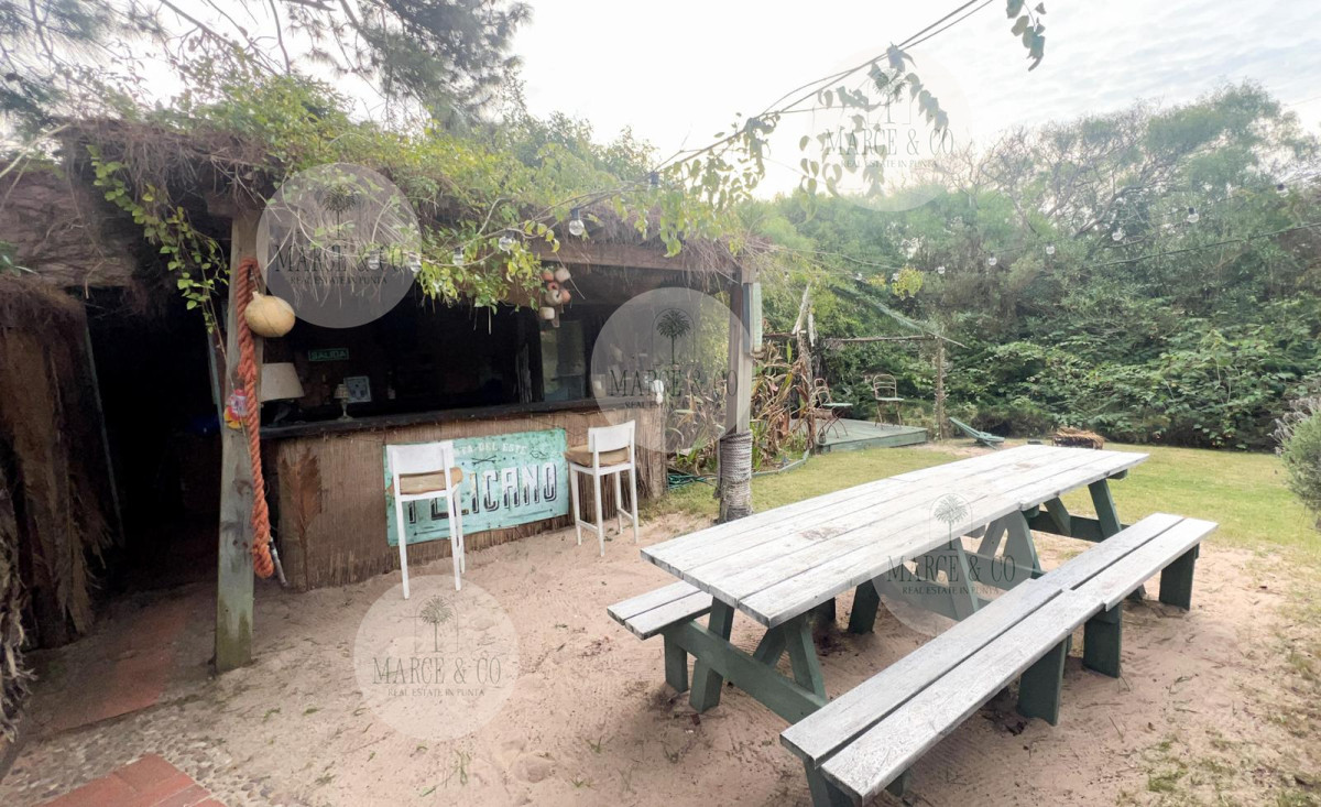 Casa ID.539 - CASA EN VENTA DE 5 DORM EN LA BARRA A 250 MTS DEL MAR
