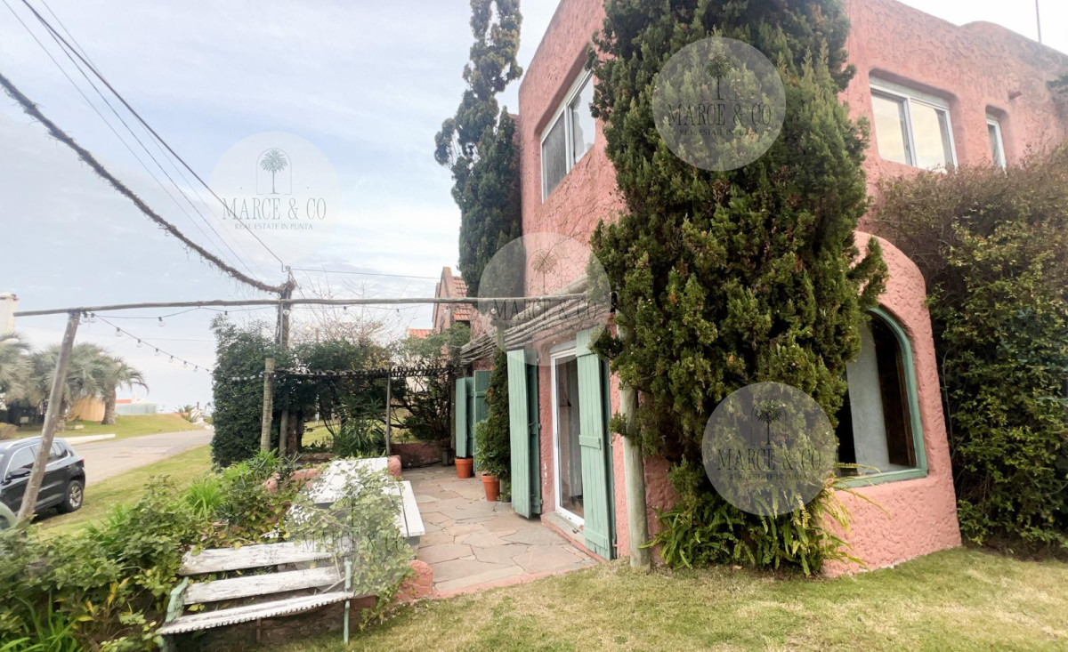 Casa ID.539 - CASA EN VENTA DE 5 DORM EN LA BARRA A 250 MTS DEL MAR