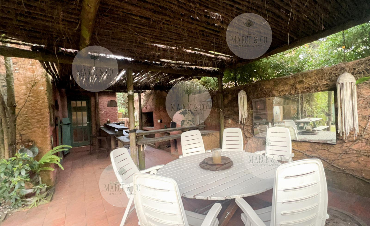 Casa ID.539 - CASA EN VENTA DE 5 DORM EN LA BARRA A 250 MTS DEL MAR