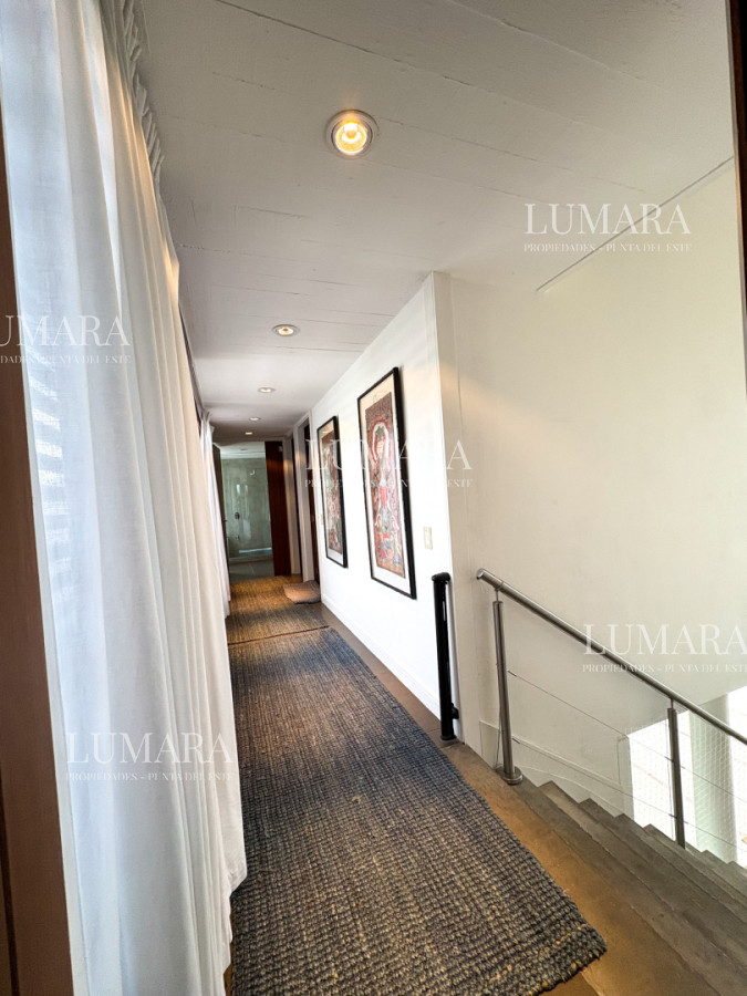 Casa ID.3934 - CASA EN VENTA PRIMERA LINEA AL ARROYO DE LA BARRA