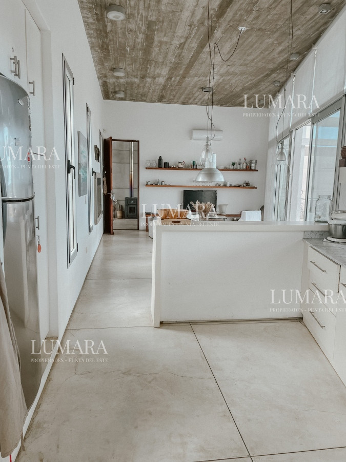 Casa ID.2755 - CASA FRENTE AL MAR EN EL CHORRO EN VENTA