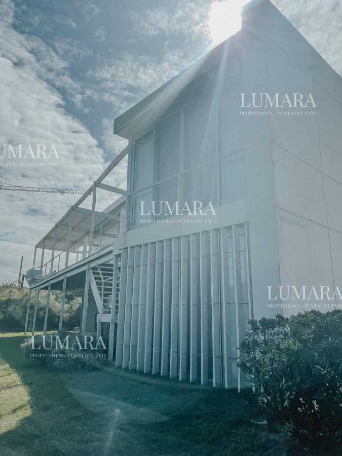 Casa ID.2755 - CASA FRENTE AL MAR EN EL CHORRO EN VENTA