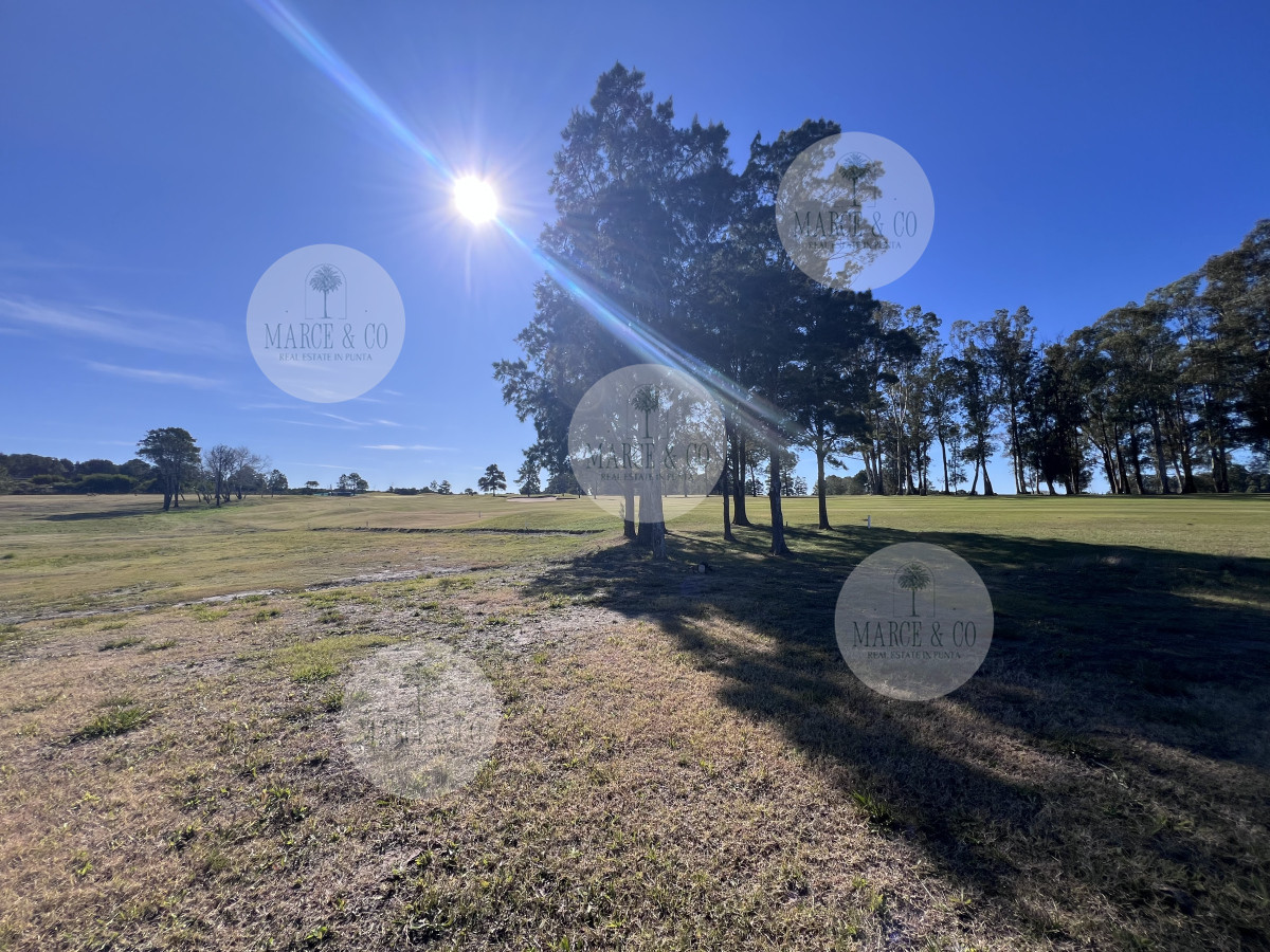 Terreno ID.2622 - Terreno en venta Pueblo mio, elevado y con laguna propia