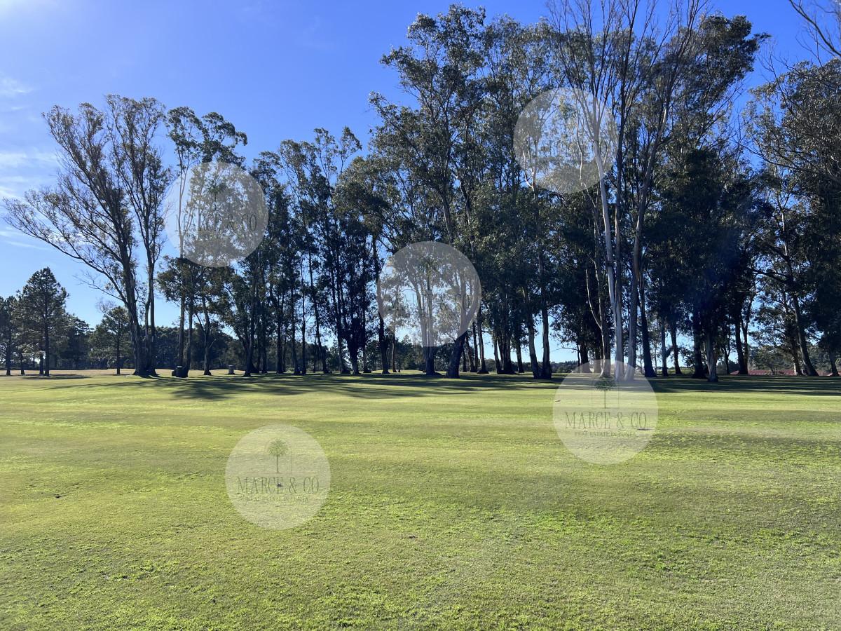 Terreno ID.2622 - Terreno en venta Pueblo mio, elevado y con laguna propia