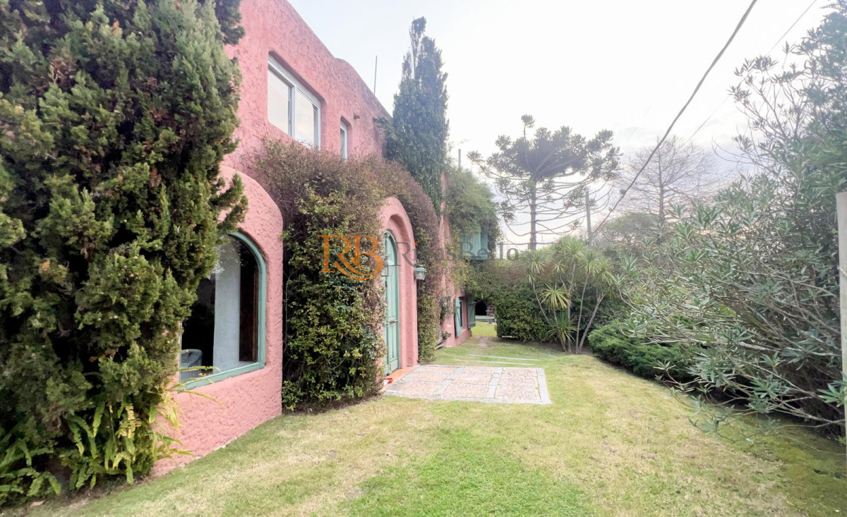 Casa ID.75 - CASA EN VENTA DE 5 DORM EN LA BARRA A 250 MTS DEL MAR