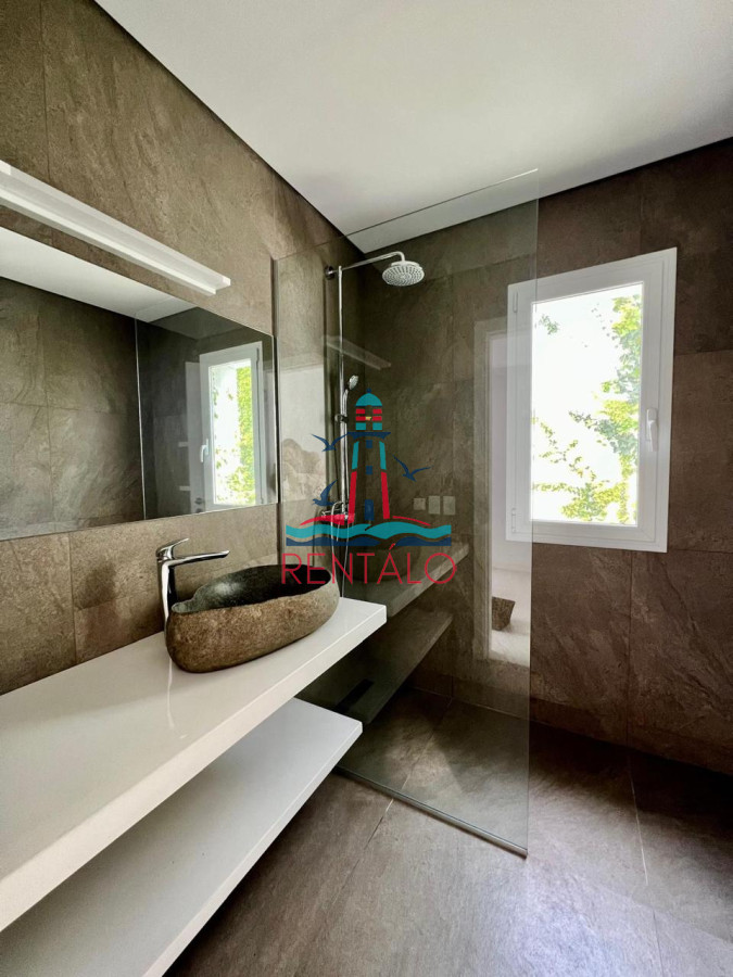 Casa ID.418 - Casa en venta en Manantiales Bikini Oportunidad 2 dormitorios en punta del este 