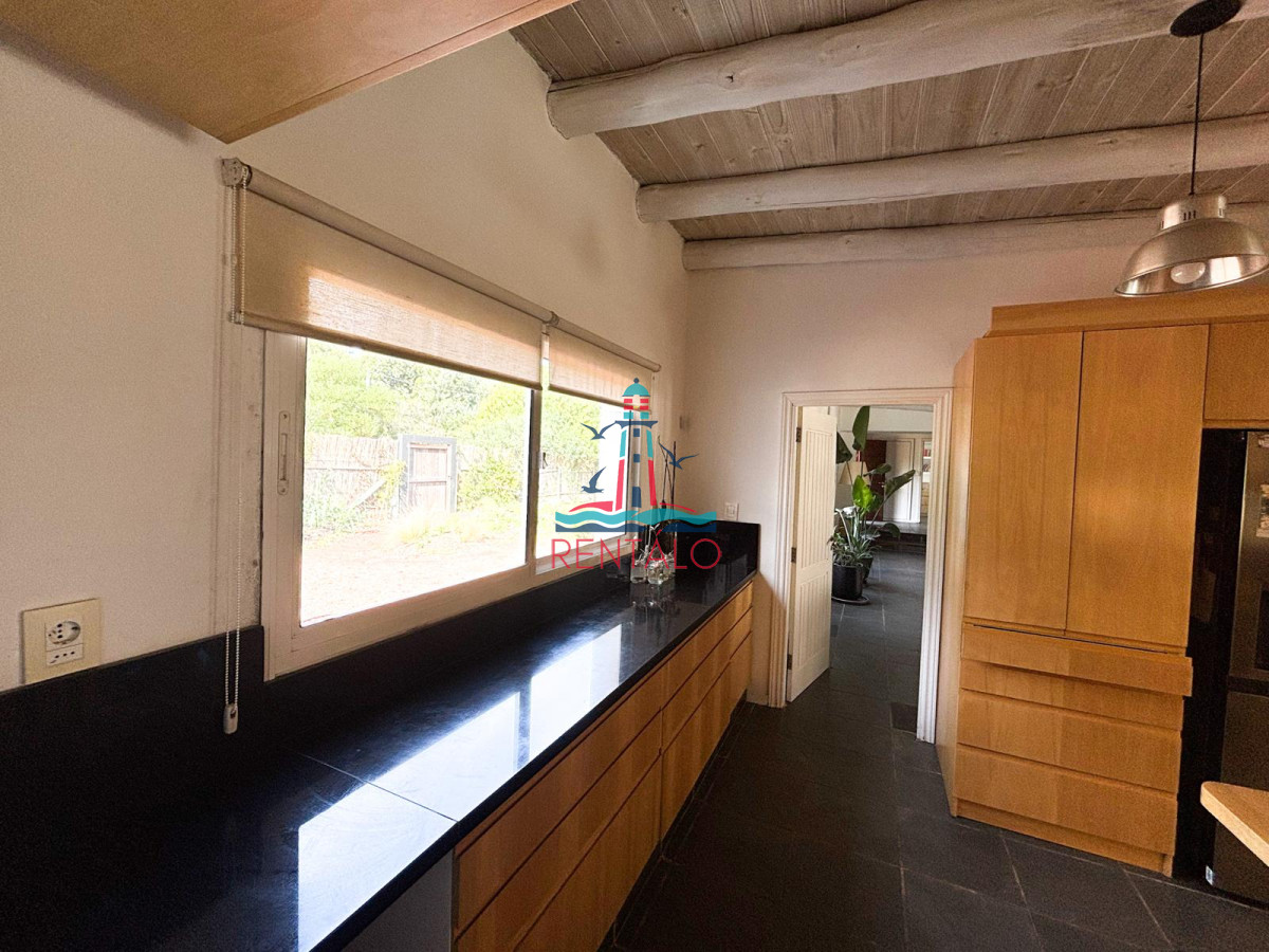 Casa ID.234 - Casa en venta en Punta del Este 4 dormitorios