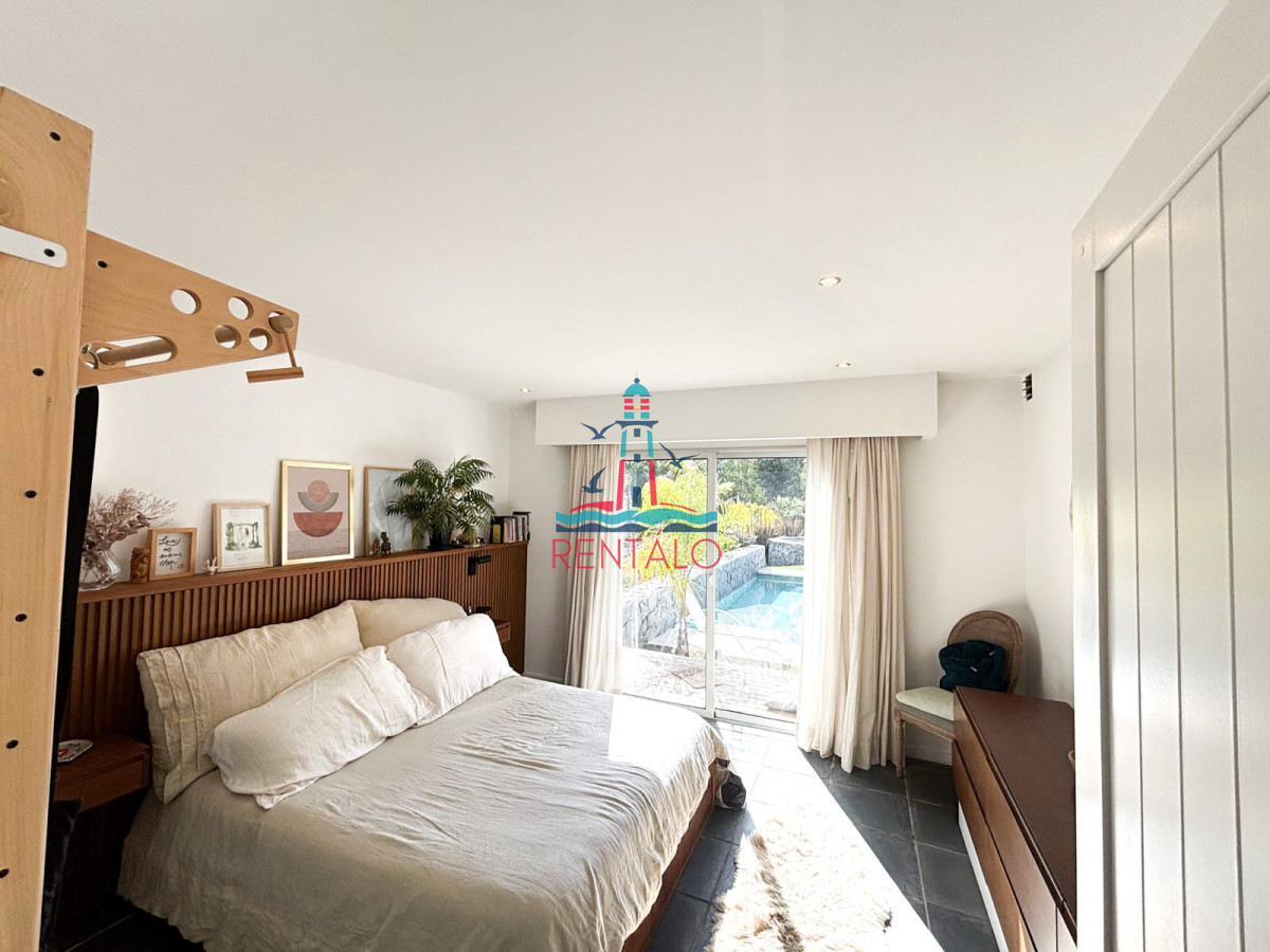 Casa ID.234 - Casa en venta en Punta del Este 4 dormitorios