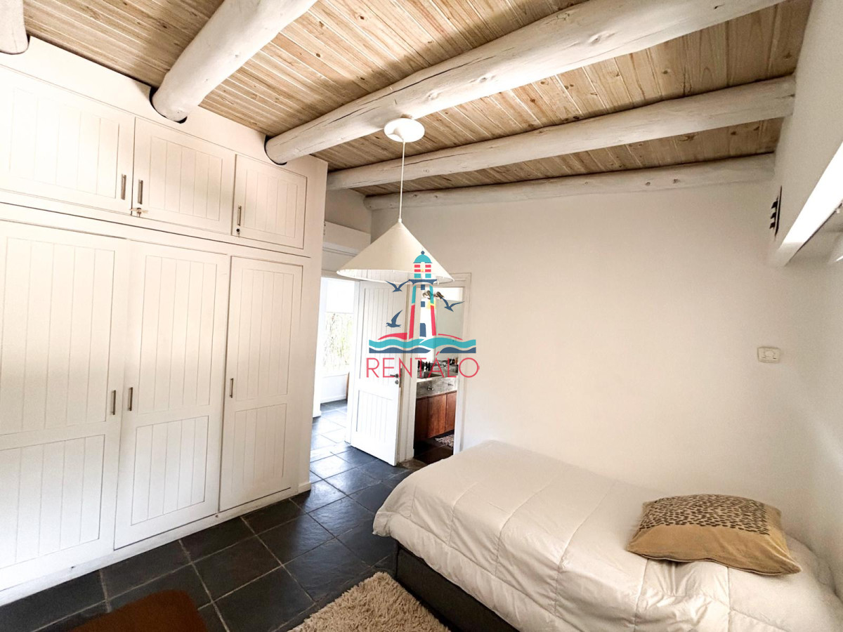 Casa ID.234 - Casa en venta en Punta del Este 4 dormitorios