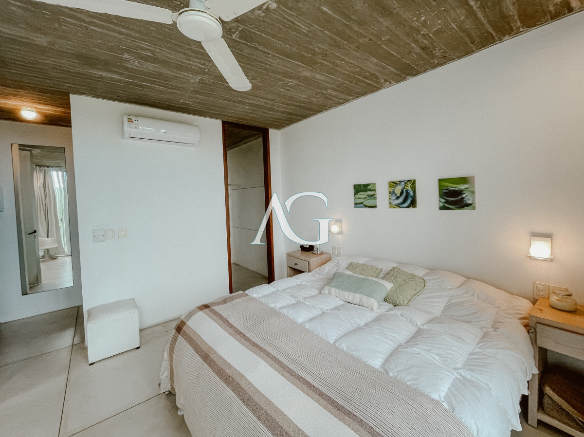 Casa ID.235 - CASA FRENTE AL MAR EN EL CHORRO EN VENTA